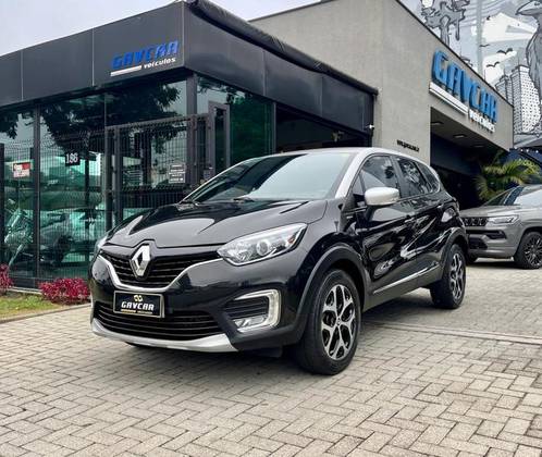 RENAULT CAPTUR 1.6 16V SCE FLEX BOSE X-TRONIC RENAULT CAPTUR 1.6 16V SCE FLEX BOSE X-TRONIC